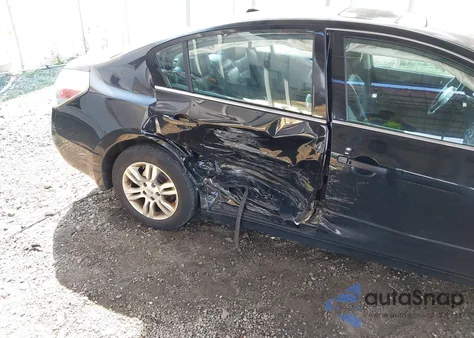 2011 Nissan Altima 2.5 S z USA, uszkodzony, nr VIN 1N4AL2AP0BN515787